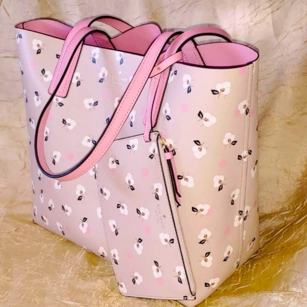 Kate Spade Reversible Tote Bag - Picture 9 of 9